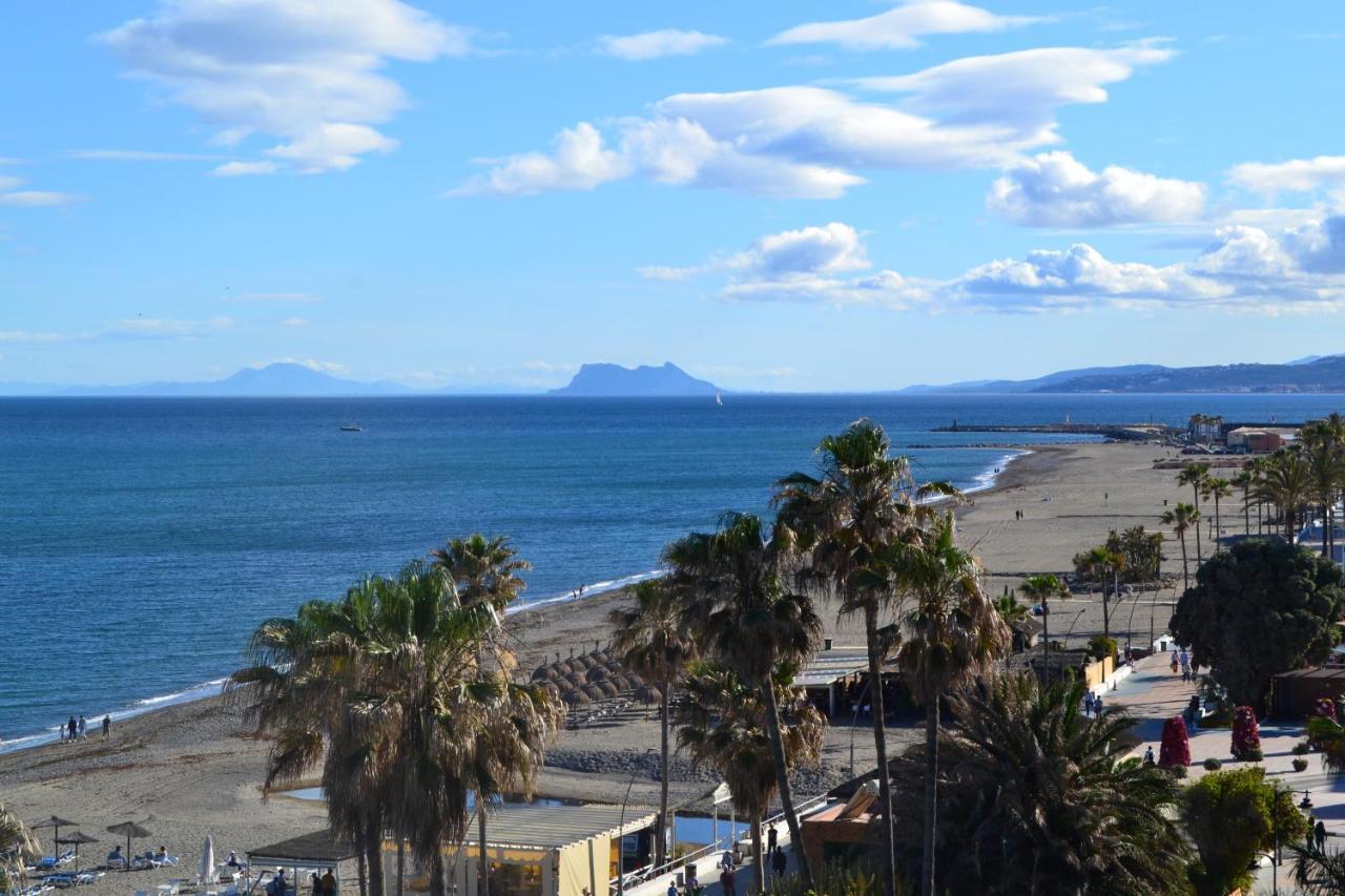 Sunnypalms - Beachfront Penthouse With Stunning Sea View Estepona Exterior photo