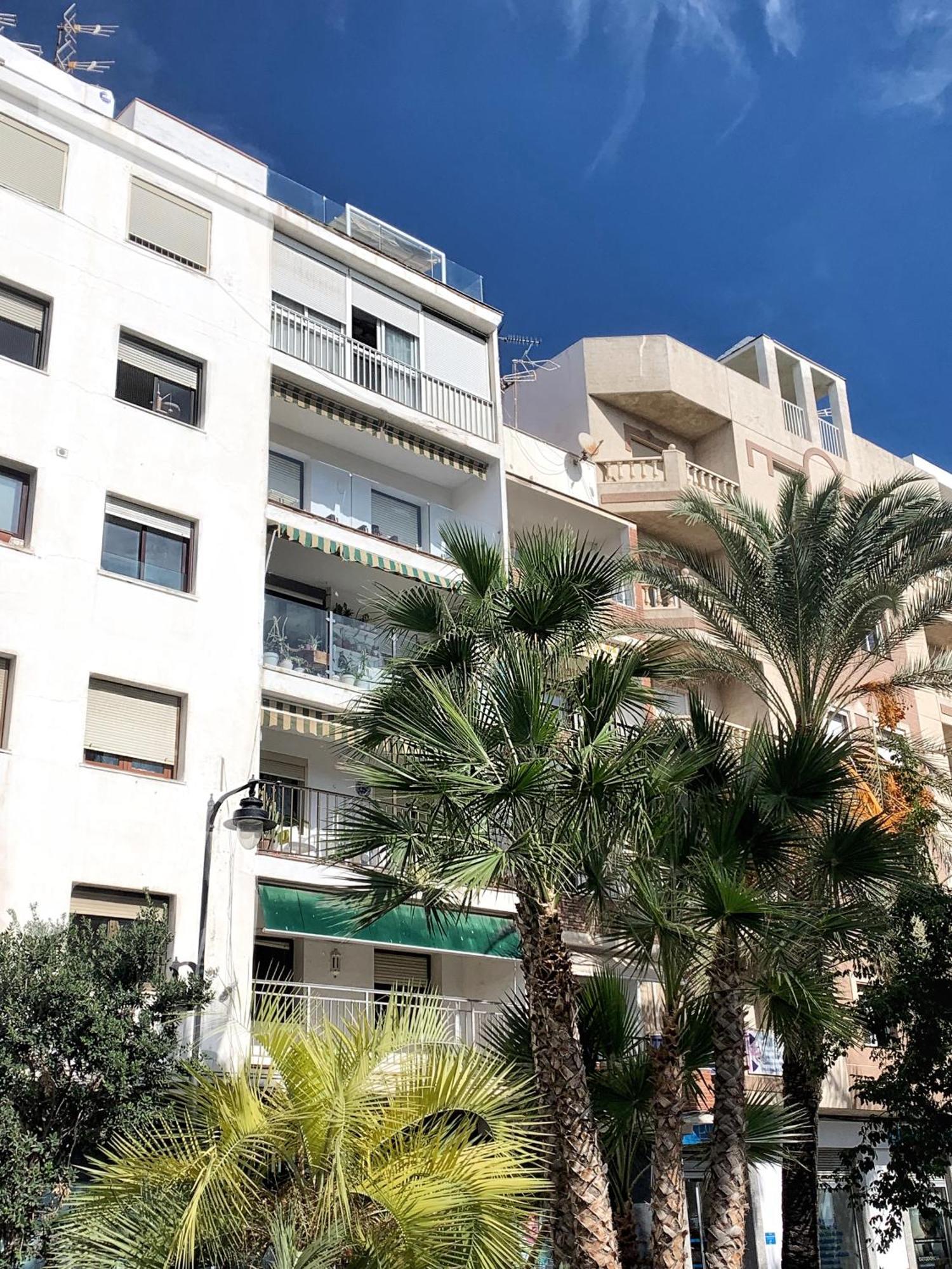 Sunnypalms - Beachfront Penthouse With Stunning Sea View Estepona Exterior photo