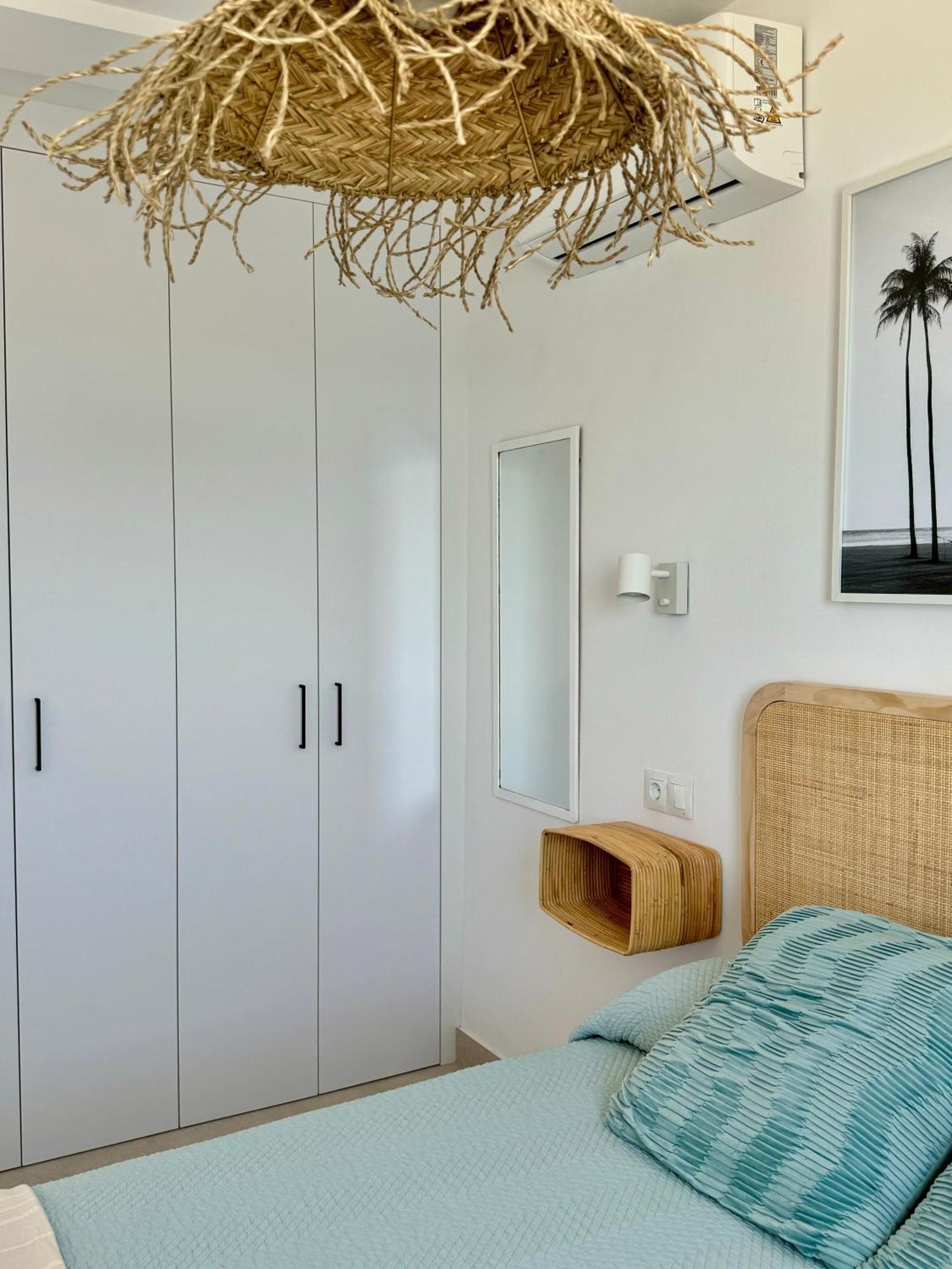 Sunnypalms - Beachfront Penthouse With Stunning Sea View Estepona Exterior photo